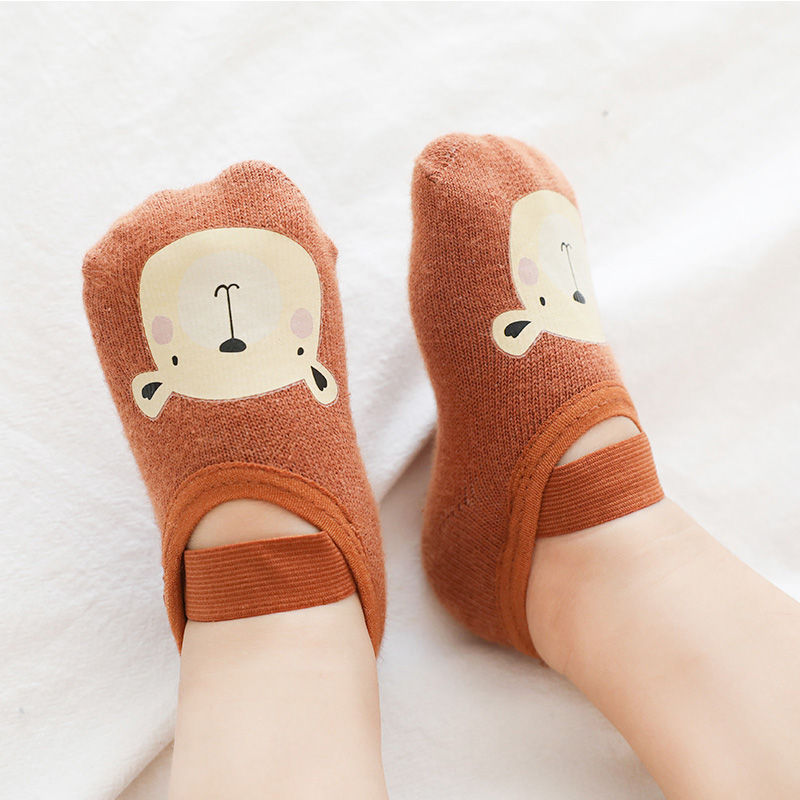 جوارب للأطفال مضادة للانزلاق ل - مراجعة Unisex Baby Socks Non Slip وسعره